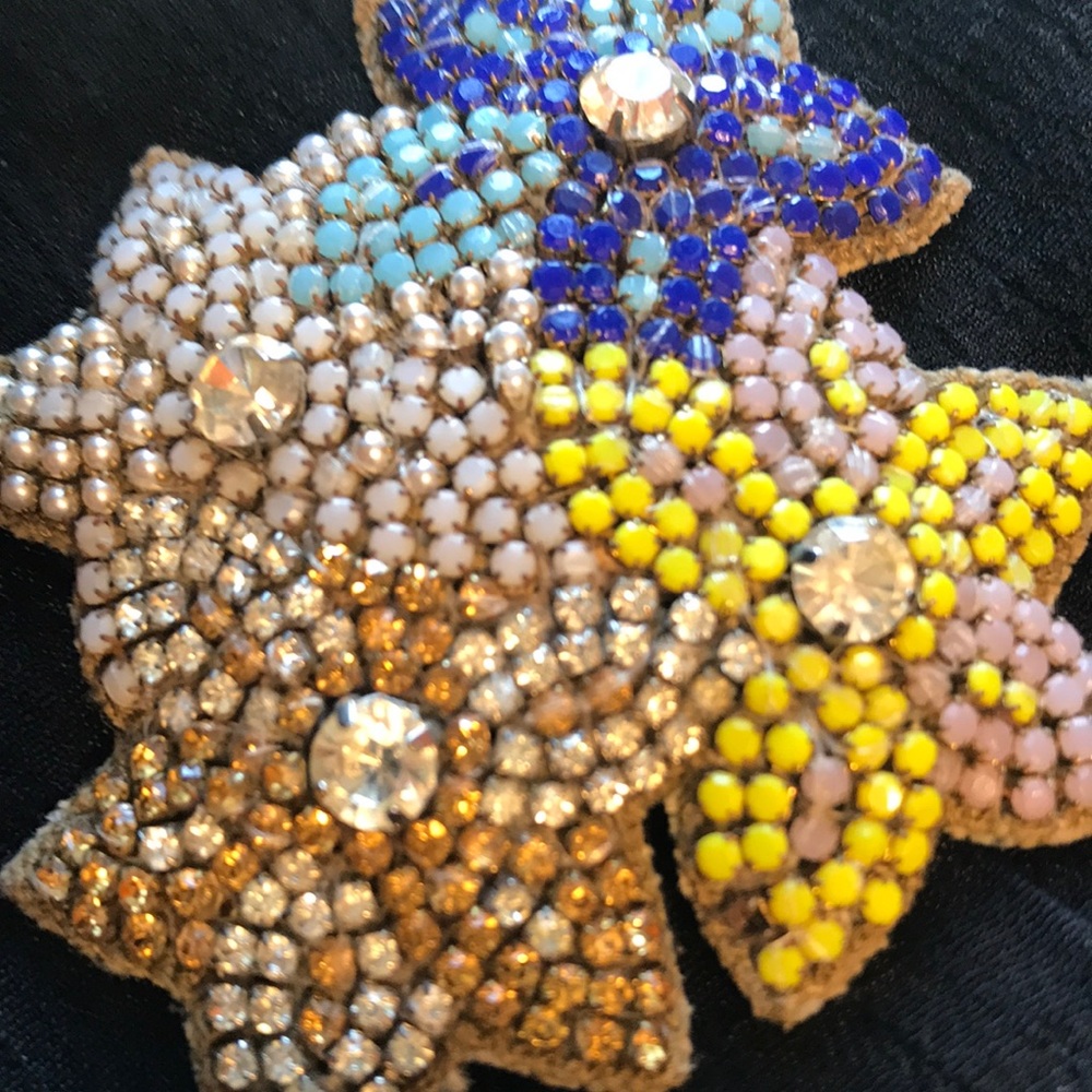 ☃️ 2/$5 Vintage hair clip